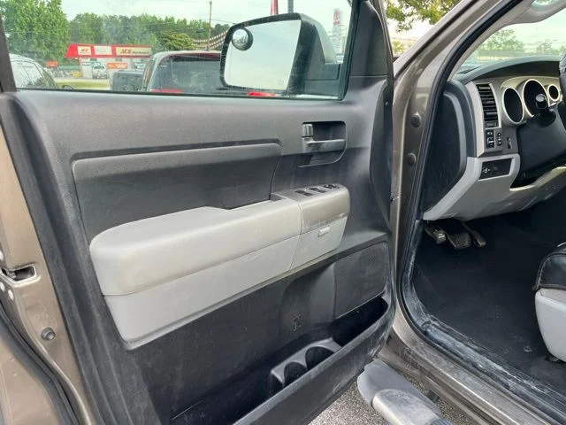 Used 2013 Brown Toyota Grade image 5
