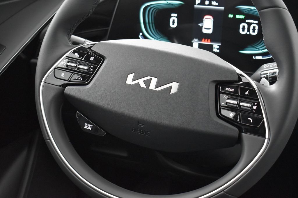 New 2026 Mineral Blue Kia EX image 13