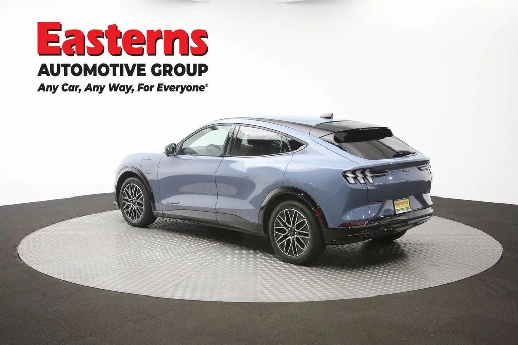 Used 2024 Blue Ford Premium image 58