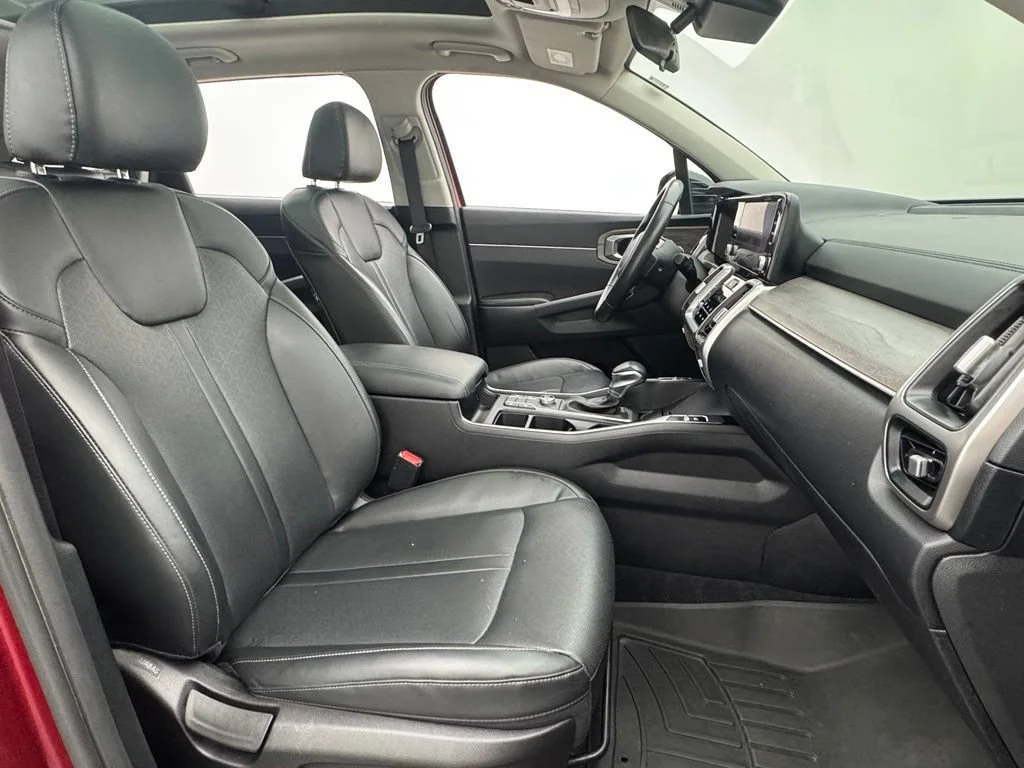 Used 2022  Kia X-Line S image 34