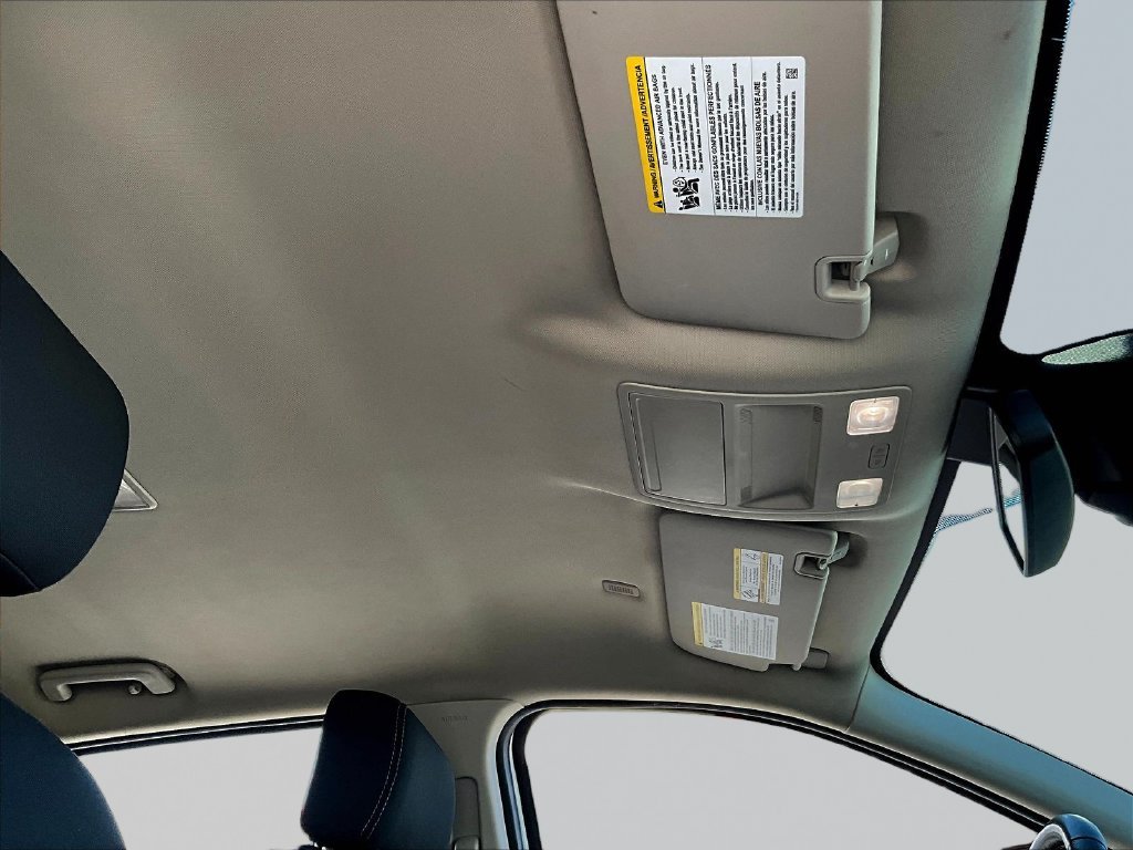 Used 2019 White Ford XLT image 28