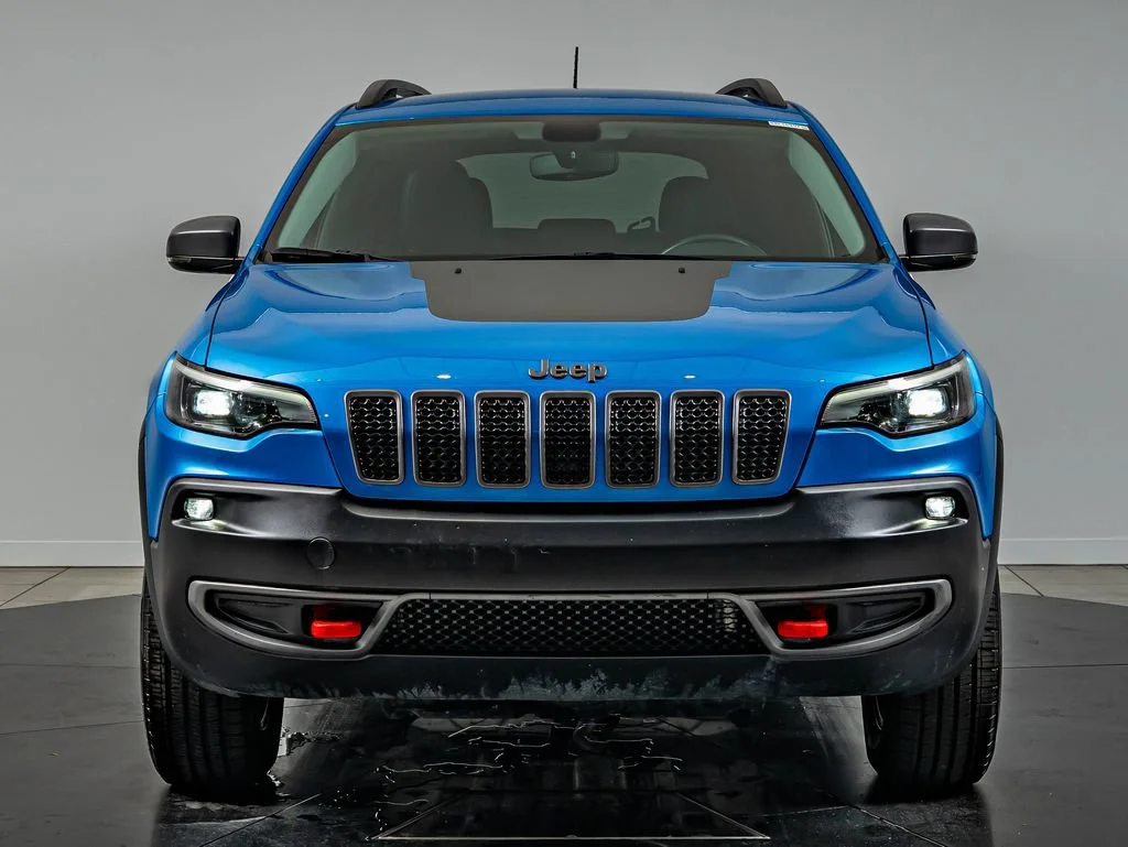 Used 2020 Hydro Blue Pearlcoat Jeep Trailhawk image 2