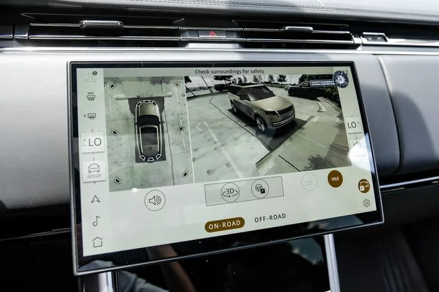 2026 Land Rover Range Rover SE - Photo 28