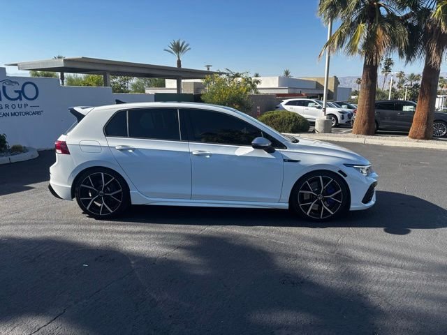 Used 2024 Pure White Volkswagen 2.0T image 4