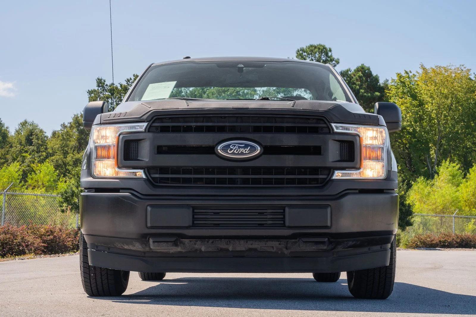 Used 2019 Gray Ford XL image 1