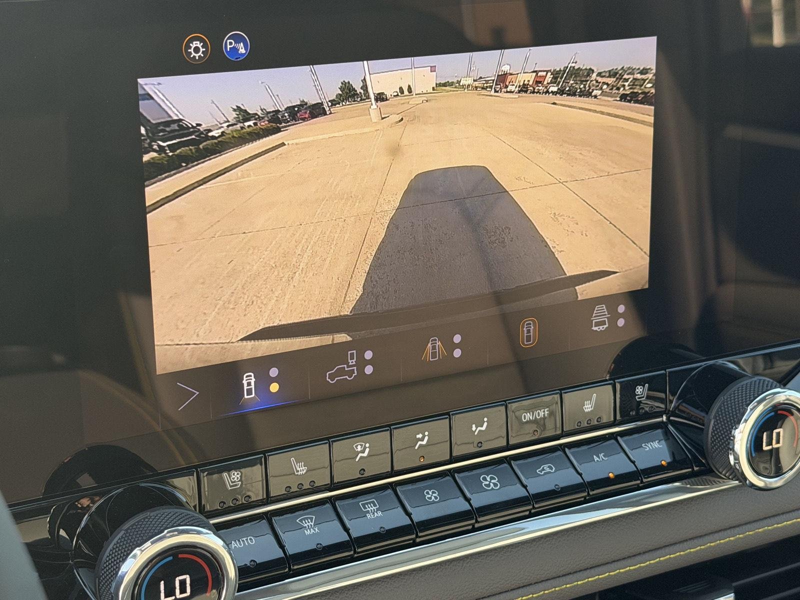 2026 Chevrolet Colorado ZR2 - Photo 16