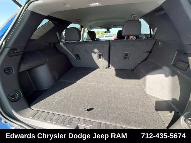 Used 2023 Blue Chevrolet LT image 28