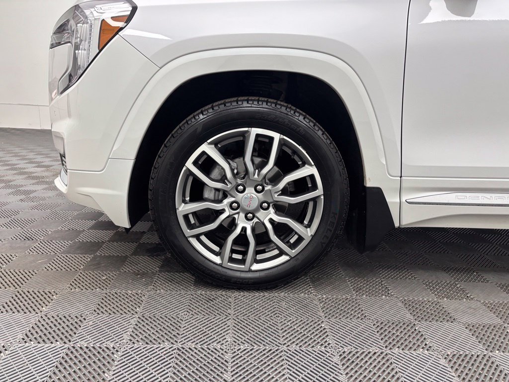Certified Used 2023 White Frost Tri-Coat GMC Denali image 16