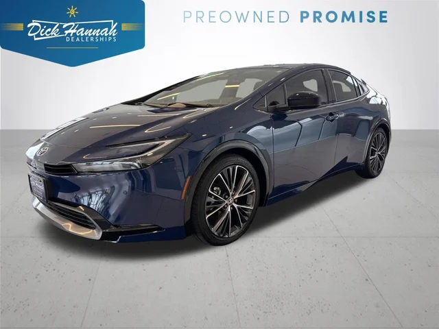 2025 Toyota Prius XLE
