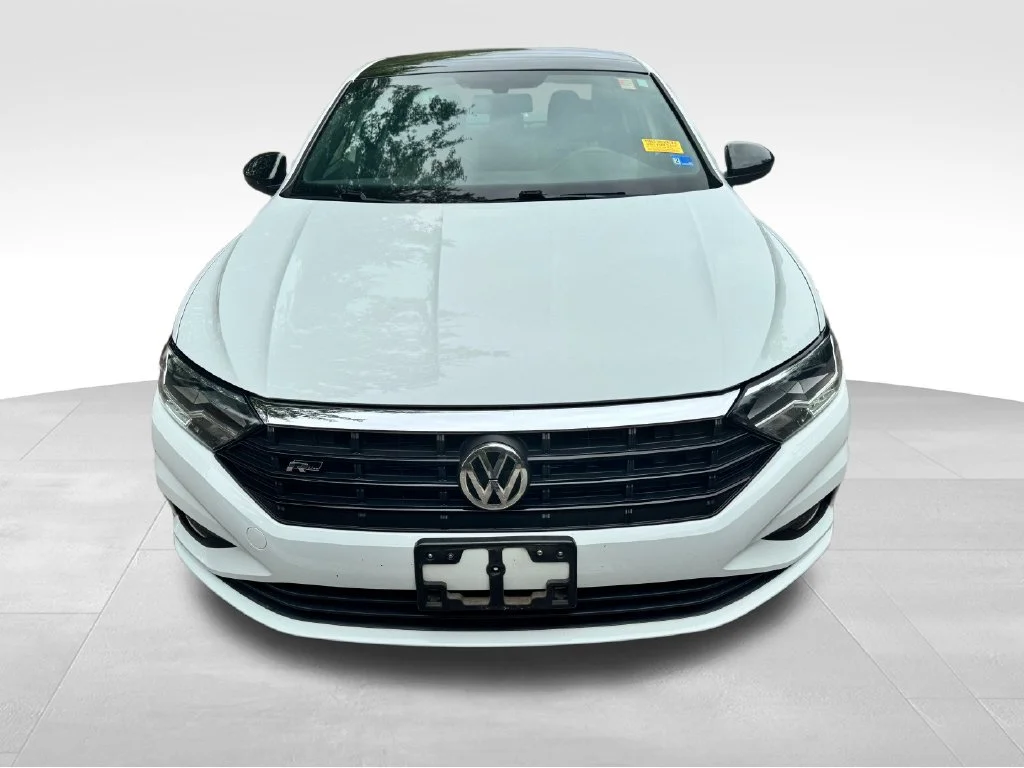 Used 2021 White Volkswagen  image 7