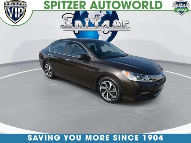 Used 2016  Honda EX image 3