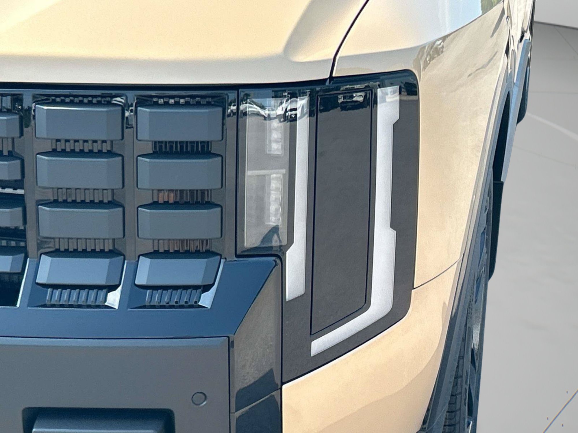 New 2027 Terrain Brown Kia X-Line EX image 34