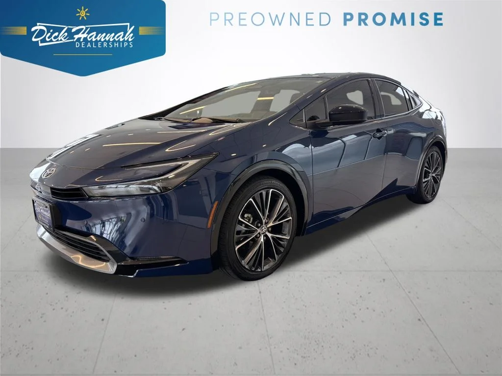 Used 2025 Blue Toyota XLE image 1
