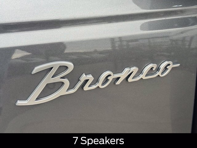 Used 2024 Gray Ford Badlands image 13