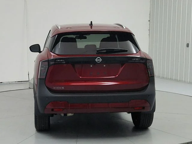 2026 Nissan KICKS SV - Photo 6