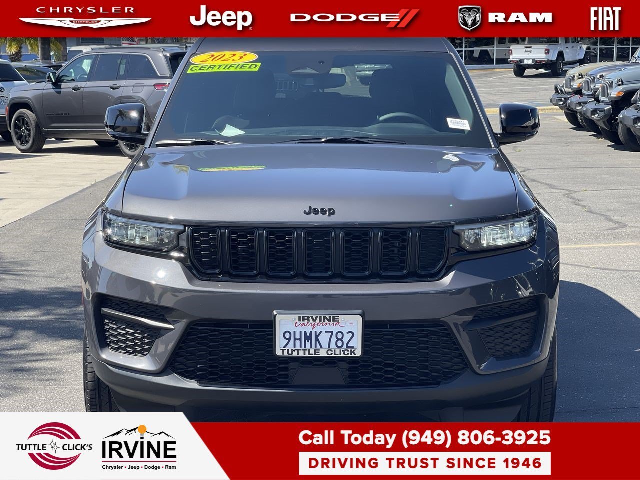 Certified Used 2023 Baltic Gray Metallic Clearcoat Jeep Altitude image 2