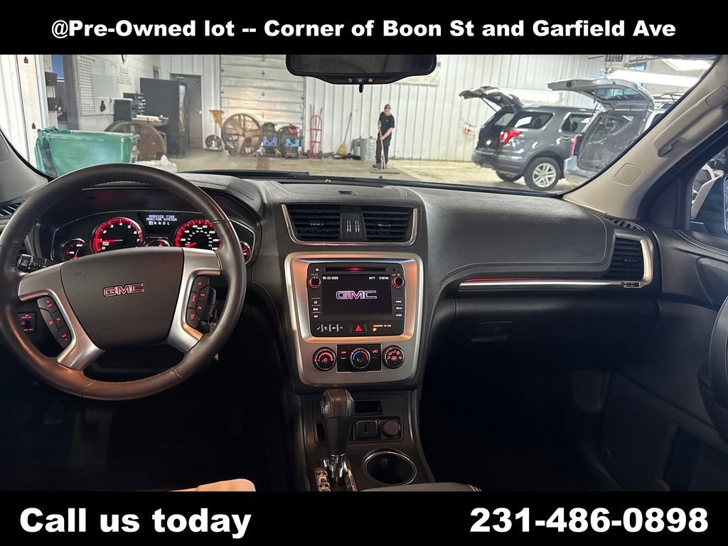 Used 2015 IRIDIUM METALLIC GMC SLE image 18