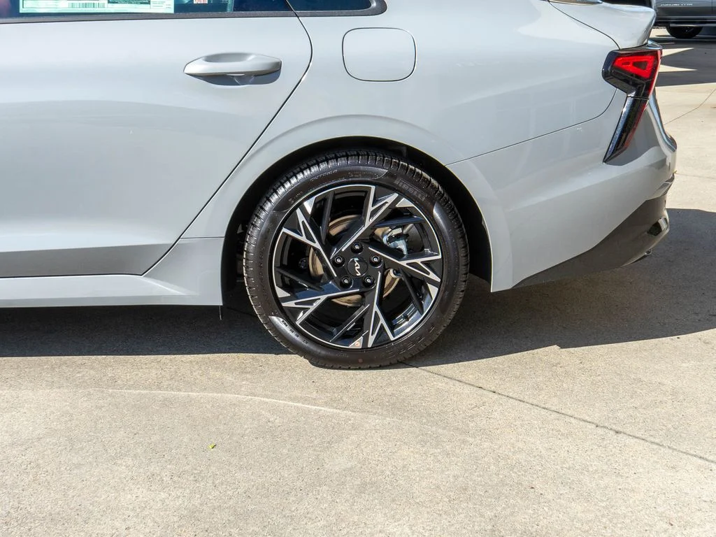 New 2026 Wolf Gray Kia GT-Line AWD image 29