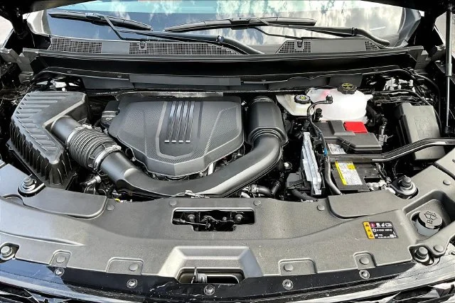 2027 Chevrolet Traverse Z71 - Photo 12