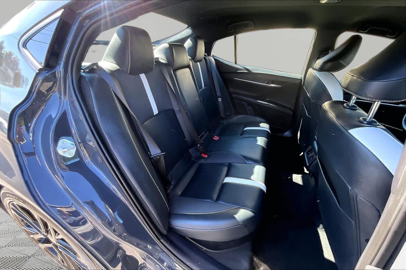 Used 2025 Underground Toyota SE image 20