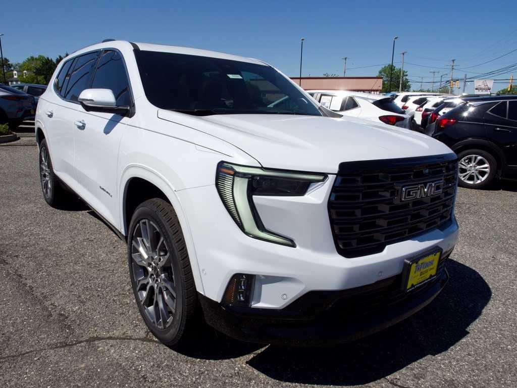 2026 GMC Acadia Denali Ultimate - Photo 3