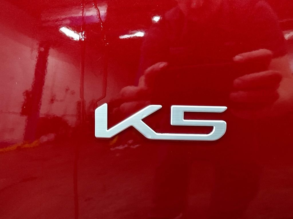 Used 2025 Red Kia GT-Line image 15