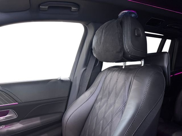 New 2026 MANUFAKTUR Moonlight White Metallic Mercedes-Benz Maybach GLS 600 image 20