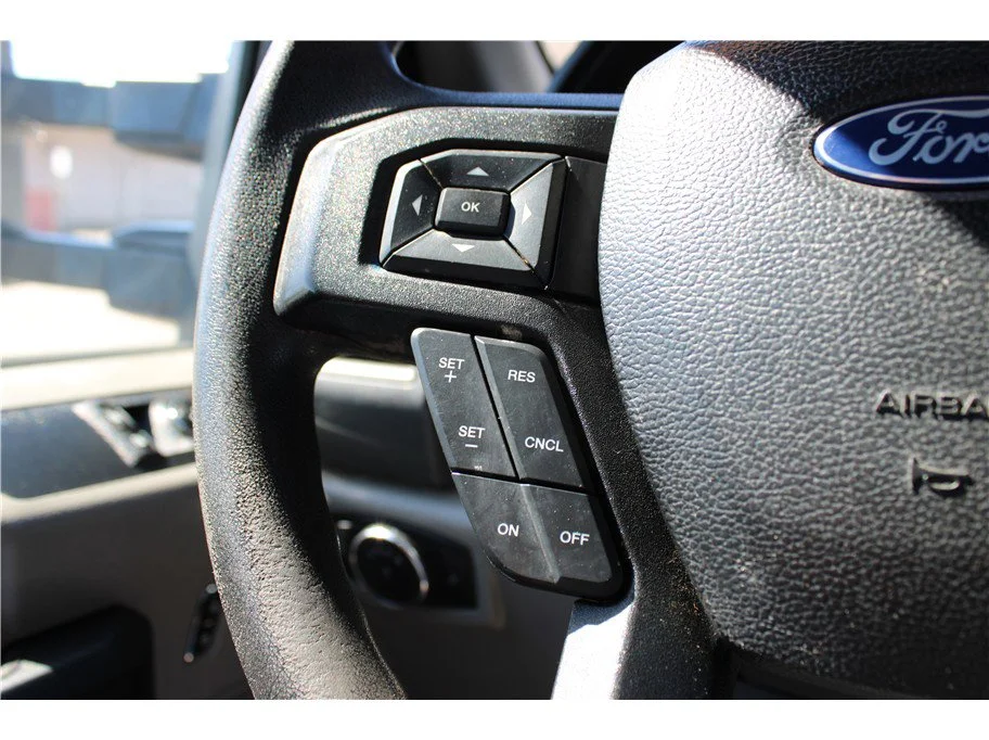 Used 2017 White Ford XL Cab & Chassis 4D image 16