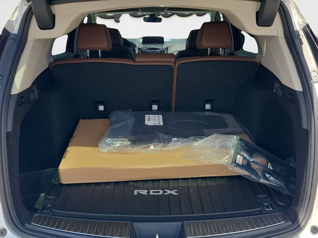 New 2026 Platinum White Pearl Acura Advance Package image 9