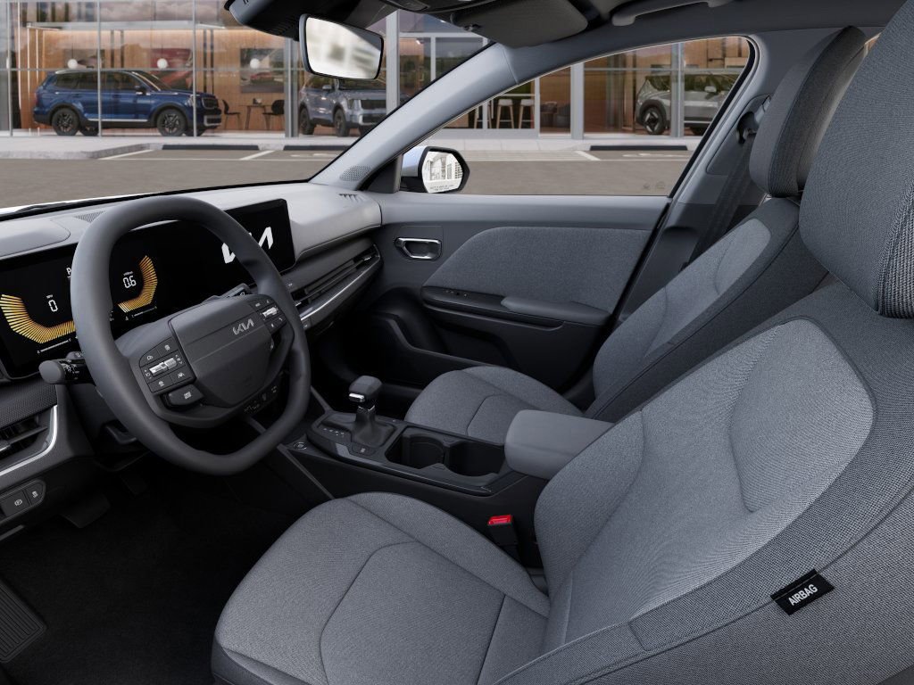 New 2026 Snow White Pearl Kia LXS image 17