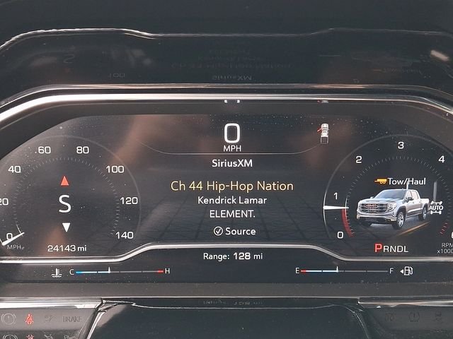 Used 2024 Titanium Rush Metallic GMC Elevation image 18
