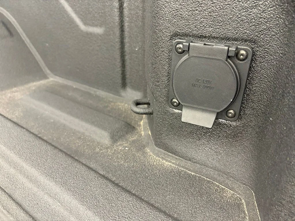 Used 2025 Gray Chevrolet High Country image 23