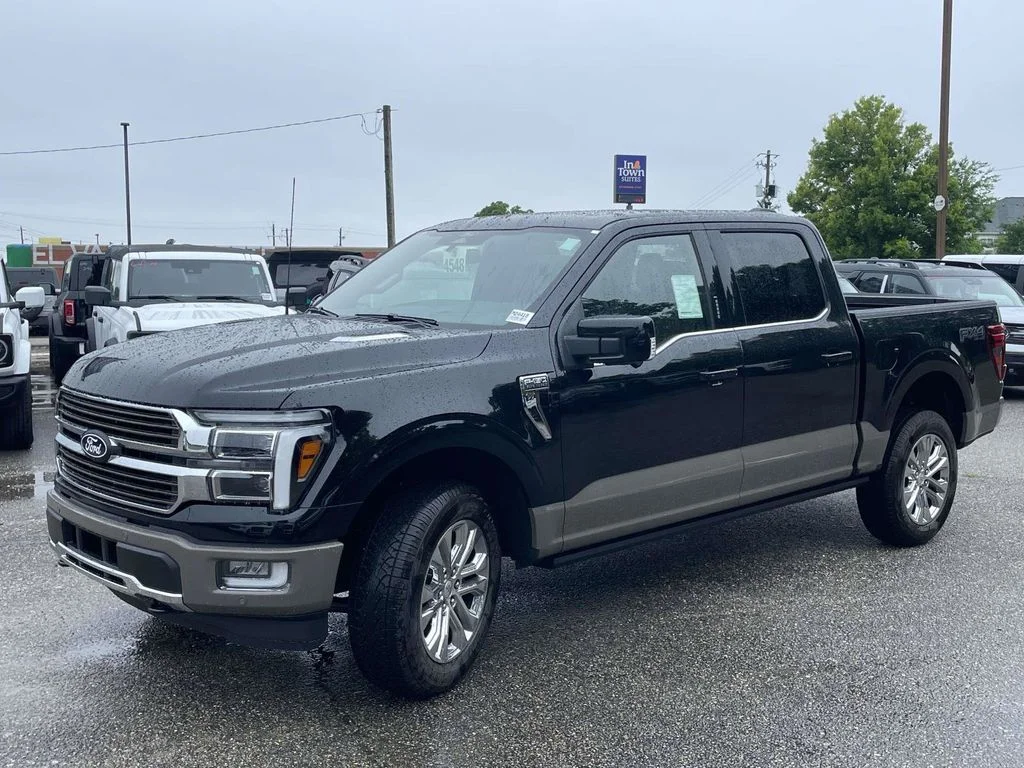 New 2026 Agate Black Metallic Ford King Ranch® image 7