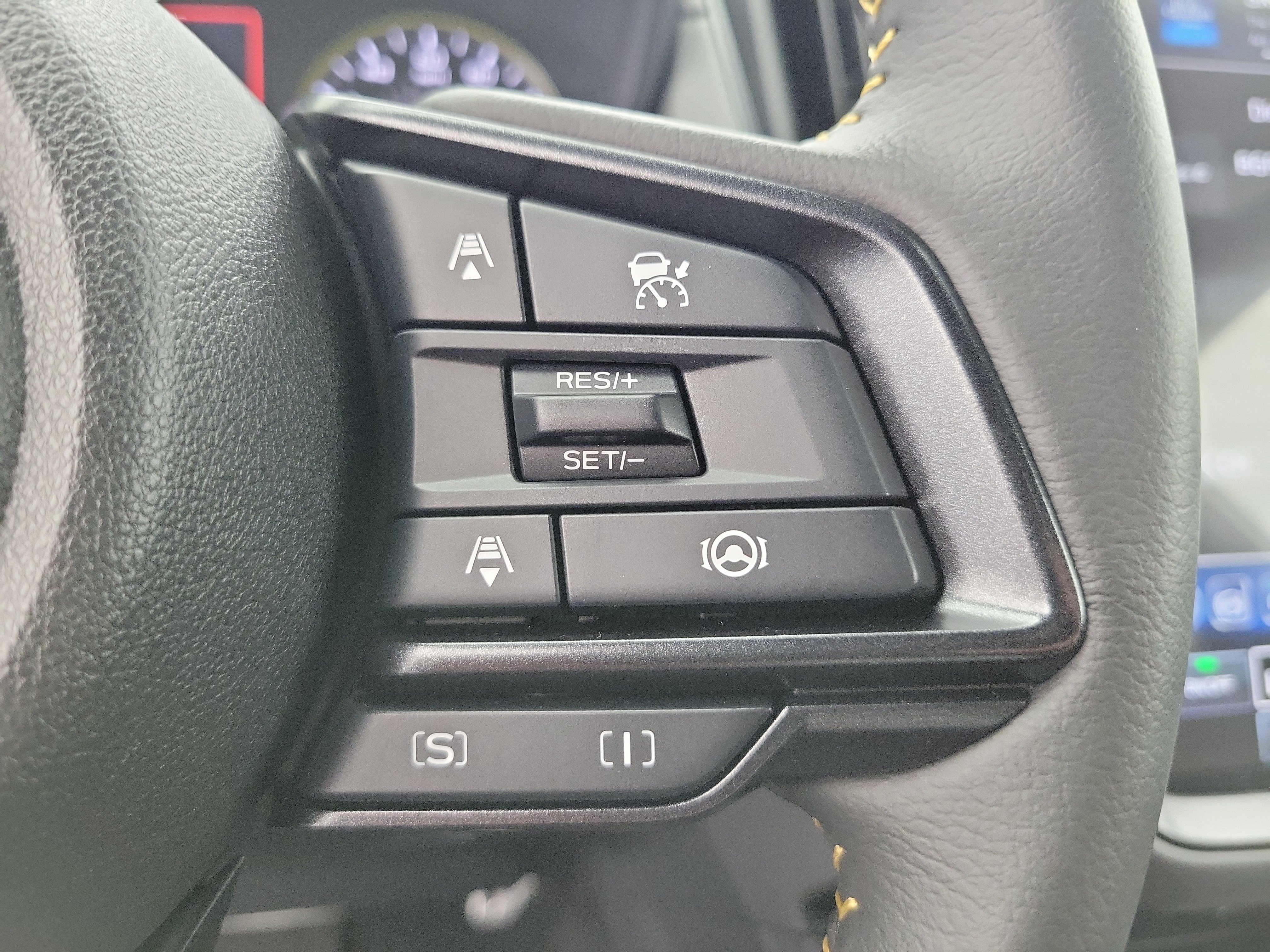 Used 2025 Ice Silver Metallic Subaru Sport image 24