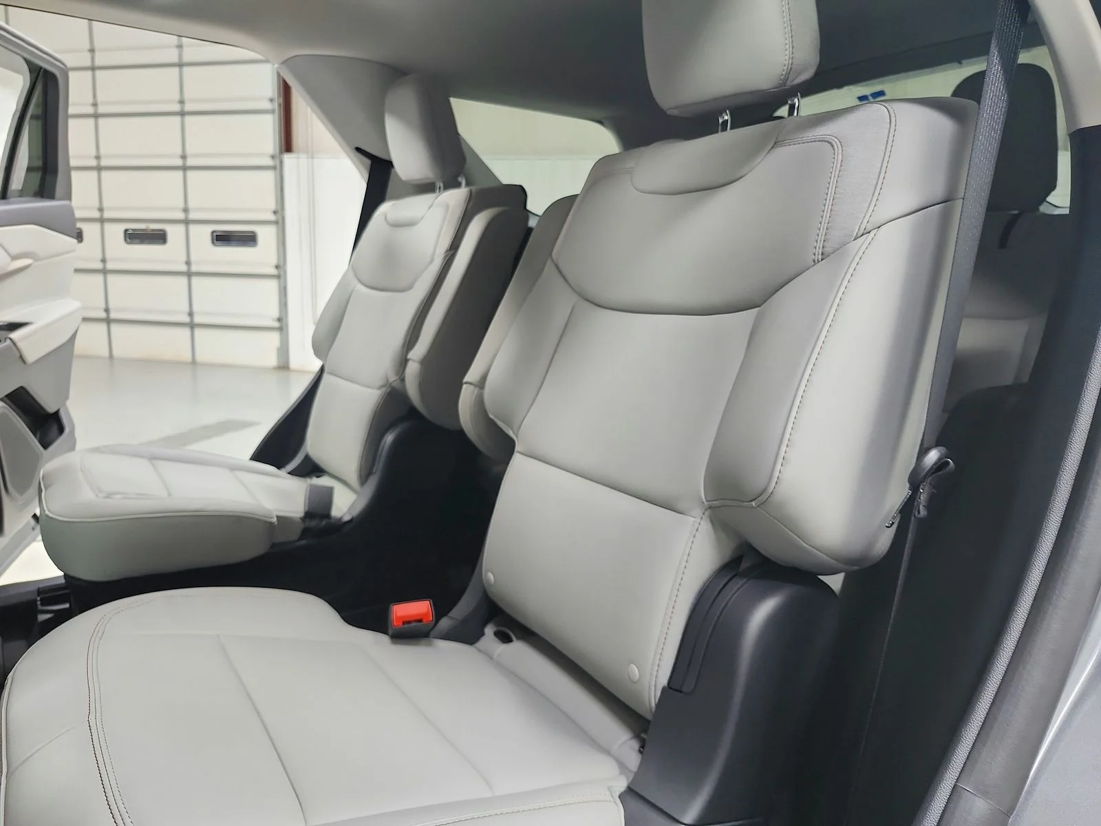 New 2026 Carbonized Gray Metallic Ford Active image 37