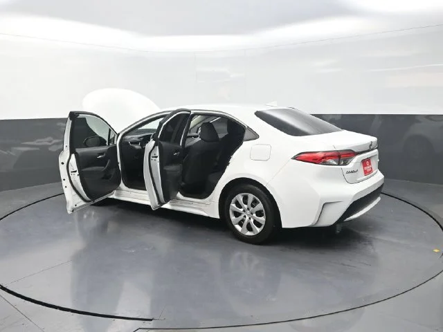 Used 2021 White Toyota LE image 43