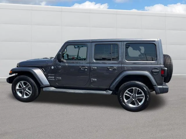 Used 2020 Gray Jeep Unlimited Sahara image 2