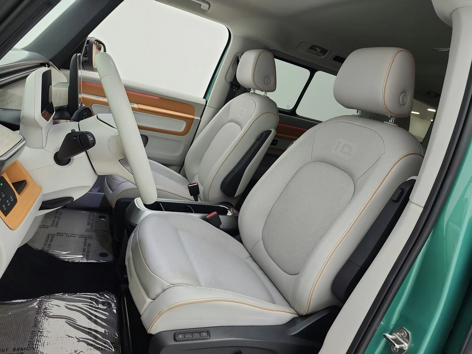 Used 2025 Mahi Green Volkswagen Pro S Plus image 10