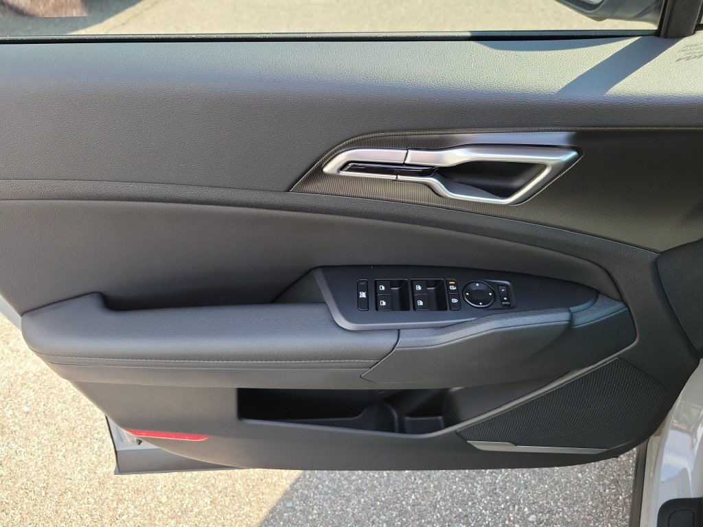 New 2027 Wolf Gray Kia EX image 20