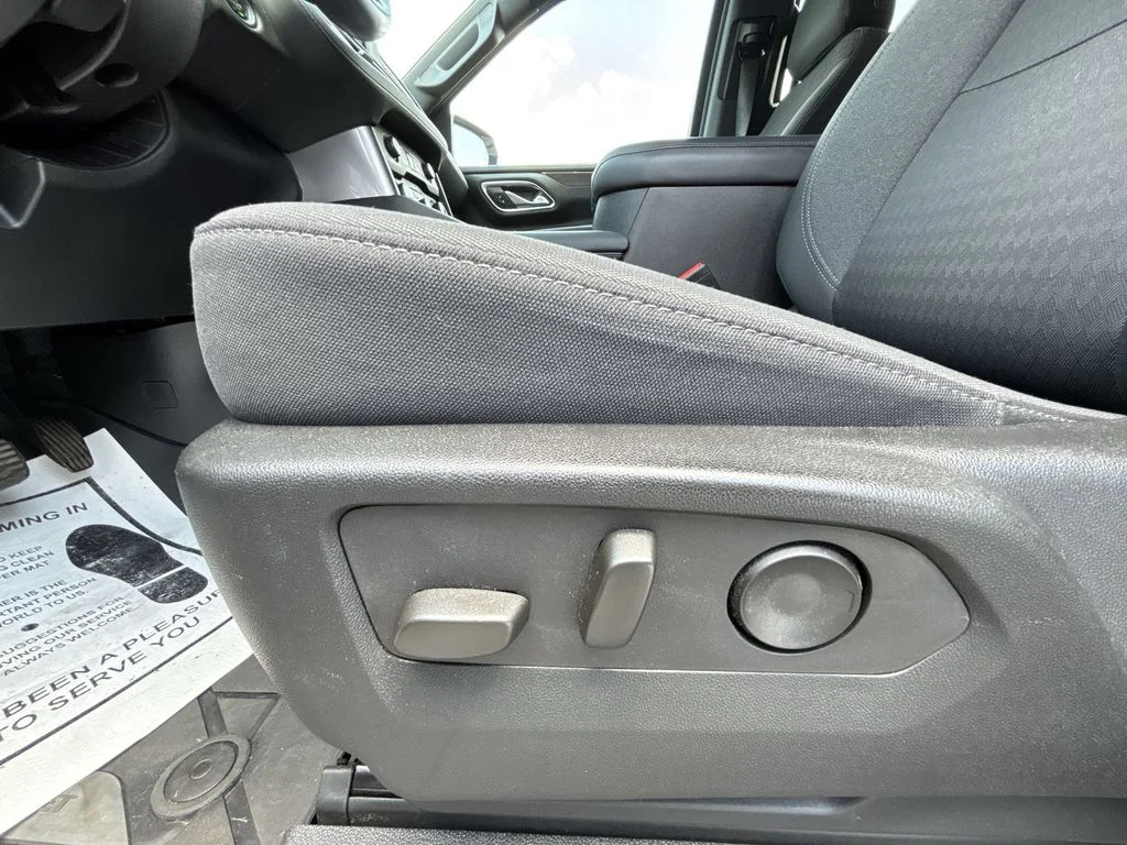 Used 2024 White Chevrolet LS image 14