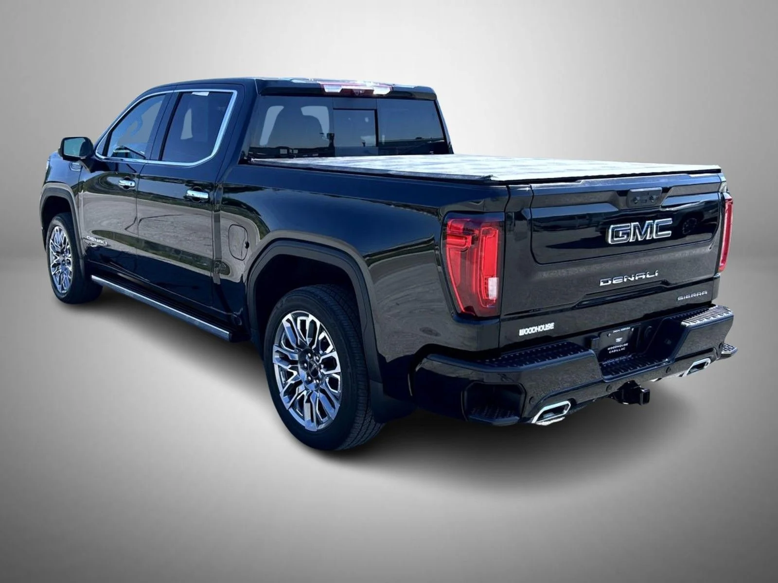 Used 2024 Black GMC Denali Ultimate image 7