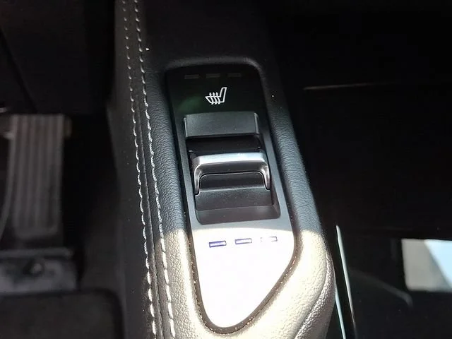 Used 2025 Gray Kia EX X-Line image 27