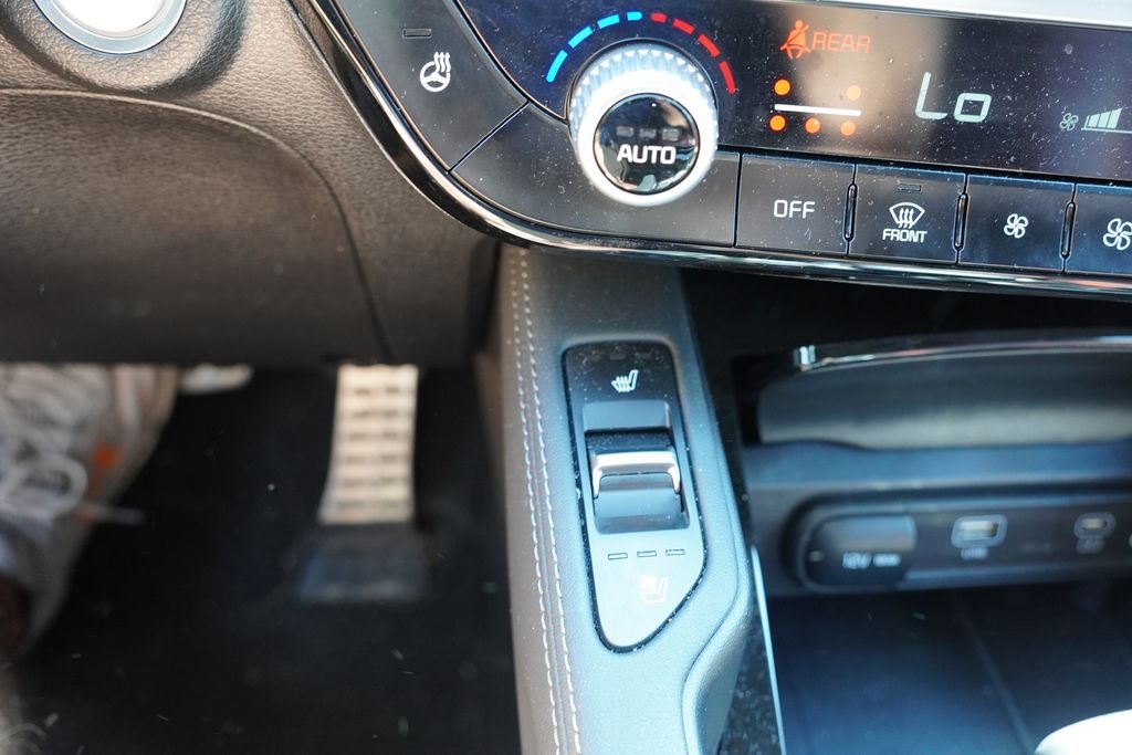 Used 2023 Ebony Black Kia SX image 8