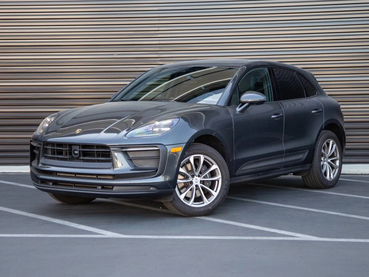 Certified Pre-Owned 2024 Porsche Macan AWD 4D Sport Utility