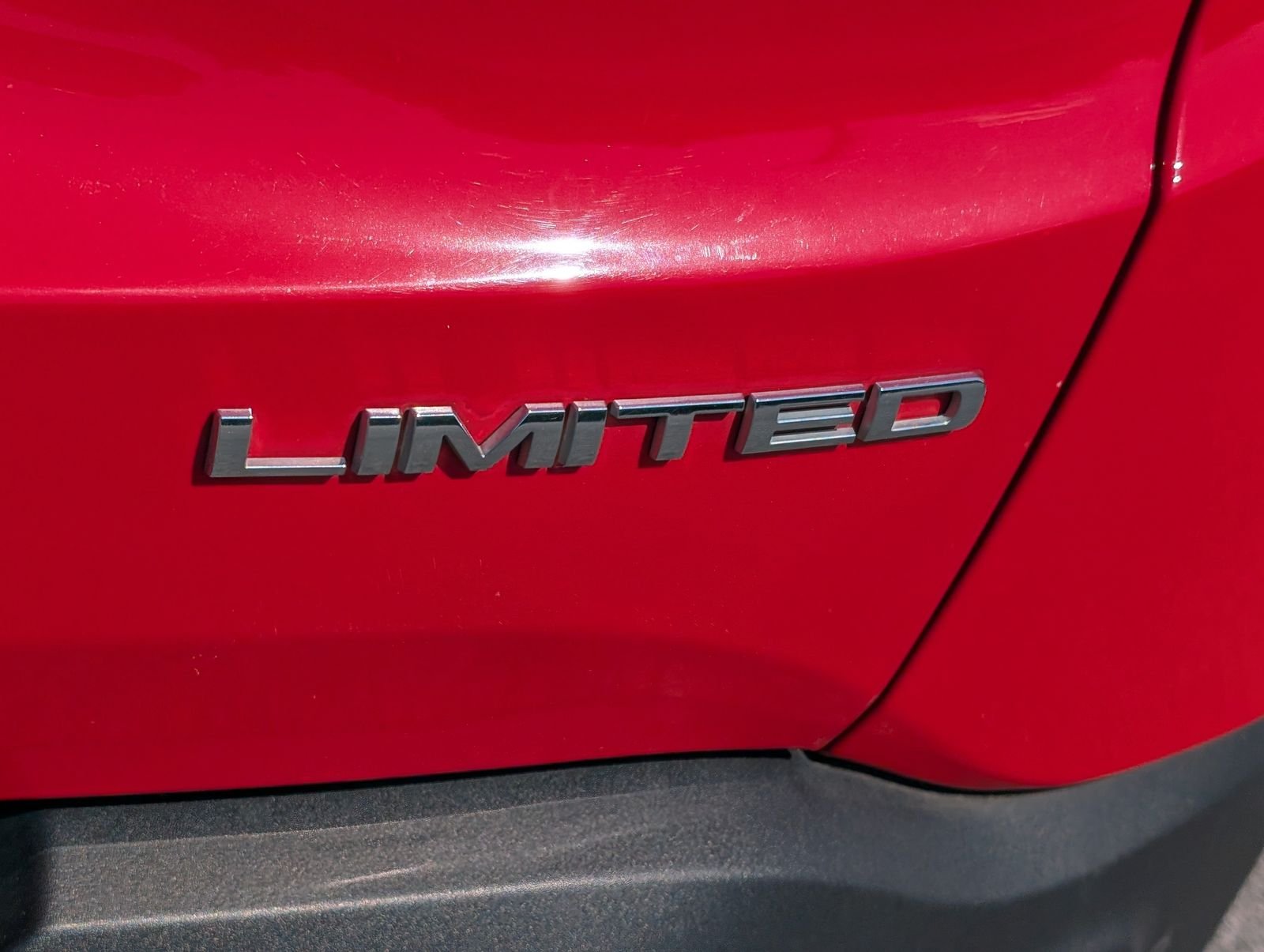 Used 2017 Red Jeep Limited image 6