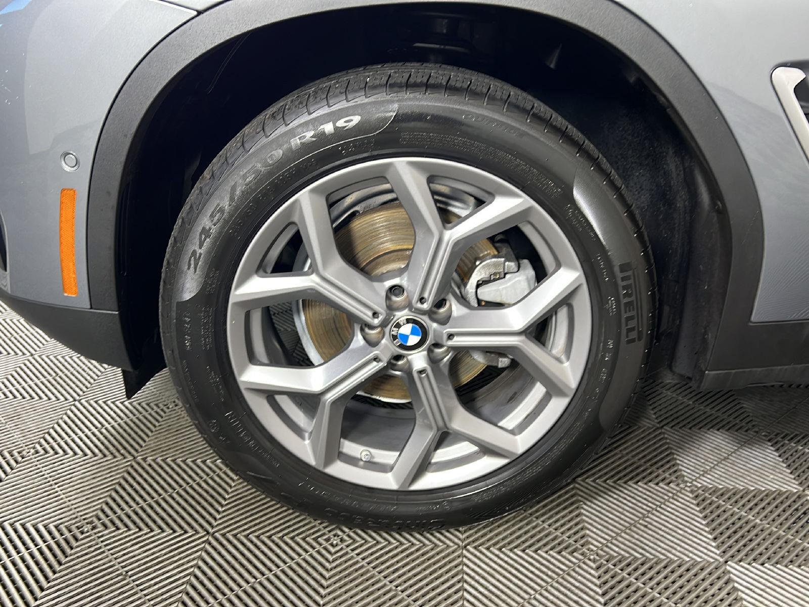 Used 2023 Skyscraper Gray Metallic BMW xDrive30i image 14