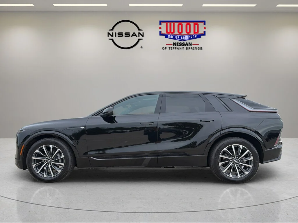 Used 2025 Stellar Black CADILLAC Sport w/1SJ image 5