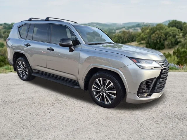 2022 Lexus LX 600 Premium