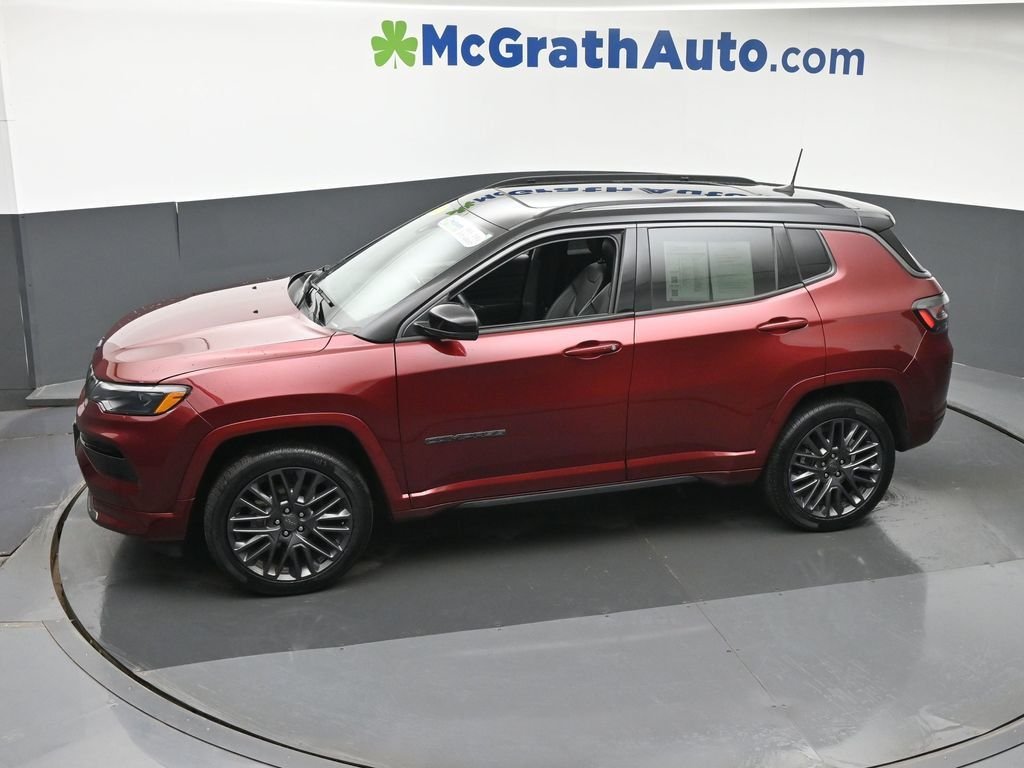 Used 2022 Red Jeep Limited image 21