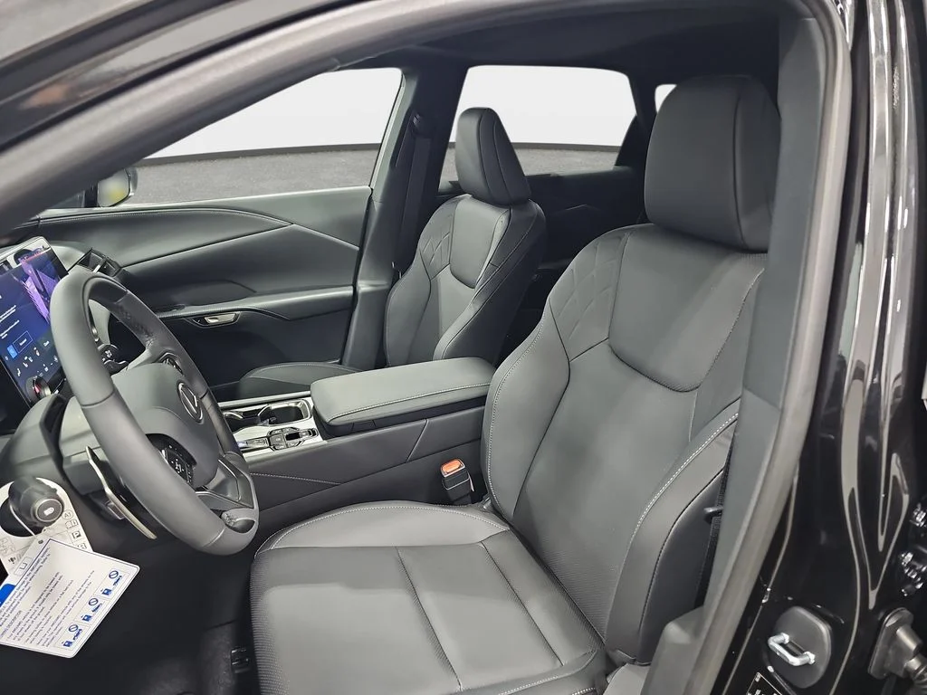 New 2026 Caviar Lexus PREMIUM image 14